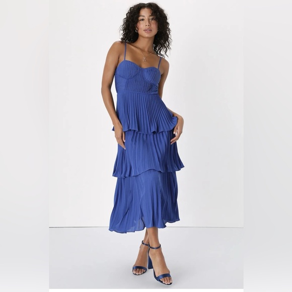 Lulus Dresses & Skirts - Lulu’s Cascading Crush Tiered Bustier Midi Dress Dress Sz Large L NWT